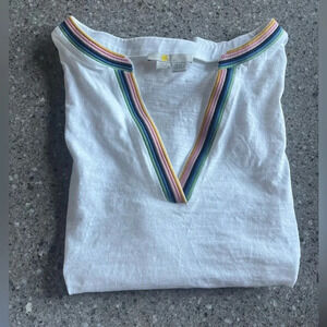 Boden | Rainbow Trim V-Neck Tank